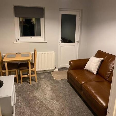 Cosy 1 Bed Home @Stevenage Exteriör bild