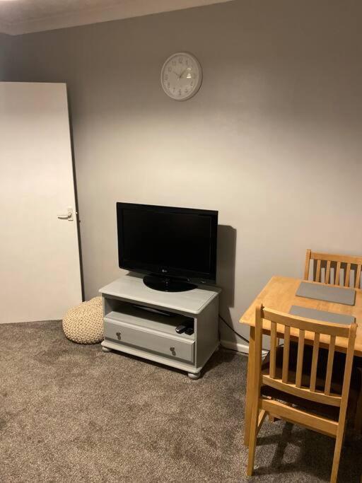 Cosy 1 Bed Home @Stevenage Exteriör bild